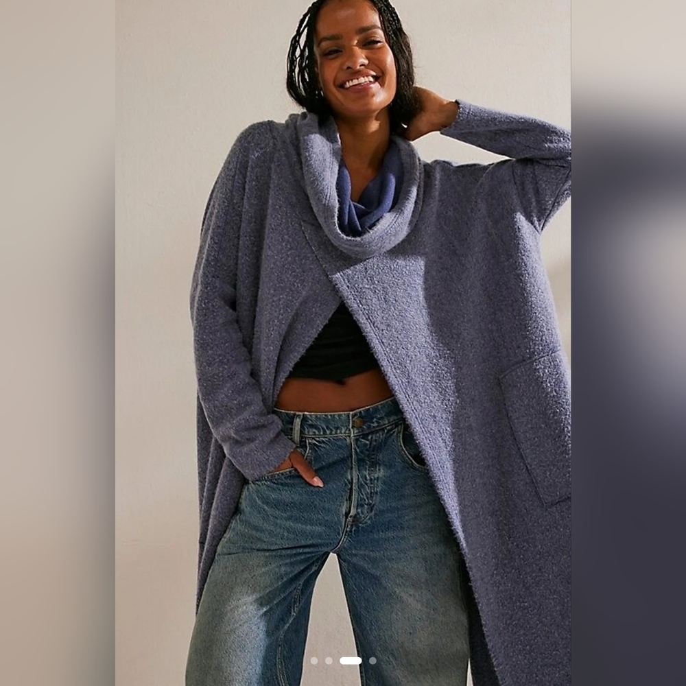 Free People OMG Pullover - Picture 2 of 4